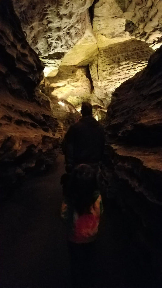 Destination Discovery: Mark Twain Cave, Hannibal, MO.